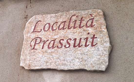 Fontane, numeri civici e targhe in pietra di Luserna - Fratelli Virtuoso